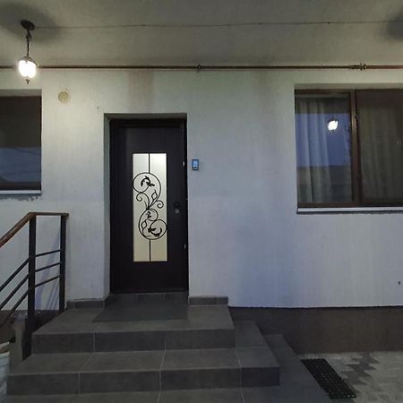 Pensiune Fundeni- Dragonul Rosu Bukarest Exterior foto