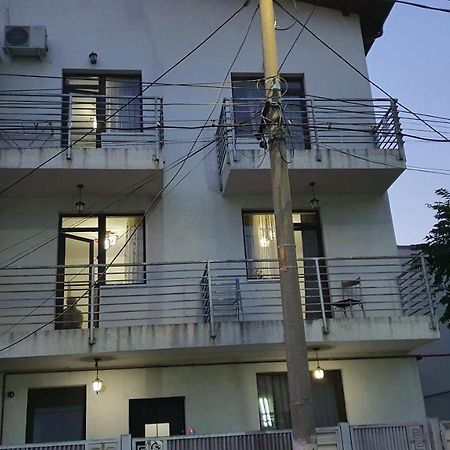 Pensiune Fundeni- Dragonul Rosu Bukarest Exterior foto