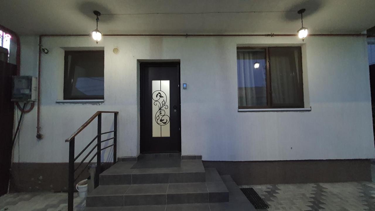 Pensiune Fundeni- Dragonul Rosu Bukarest Exterior foto